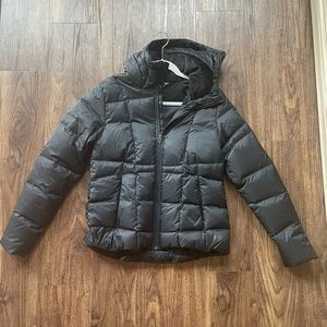 Under Armour black puffer jacket